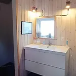 Semesterbostad A Sparkling Sea View And Waves In